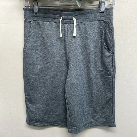 NWOT 32 Degrees Cool Boys Athletic Shorts Gray L(14/16) - Picture 1 of 12